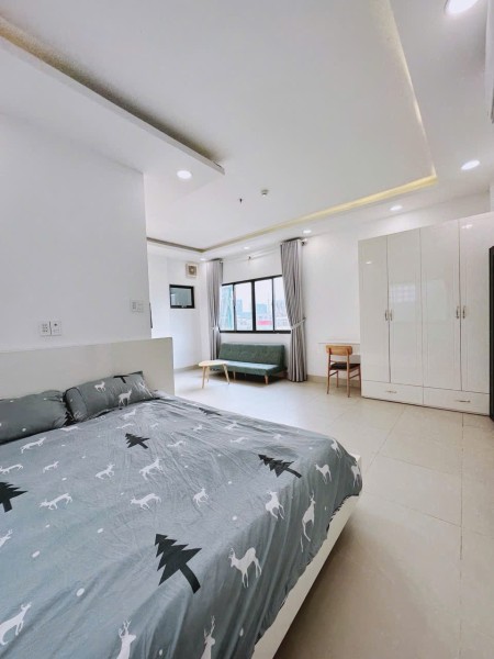 Căn hộ STUDIO, Full Nội Thất Cao Cấp, Tone Trắng, Hầm xe, Thang máy, gần Landmark, Ngô Tất Tố