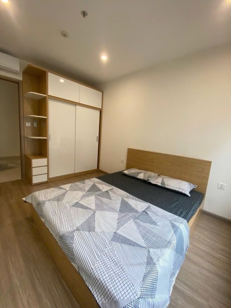 Cho thuê căn hộ toà s1.08 vào ở luôn