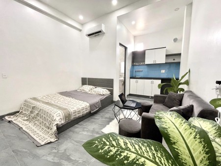 Đoàn Quyết Định