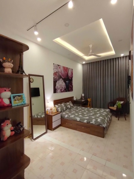 Cho thuê căn hộ dịch vụ 30m² ban công – Giá tốt nhất khu vực Chợ Bàn Cờ, Vườn Chuối, Vòng xoay DC