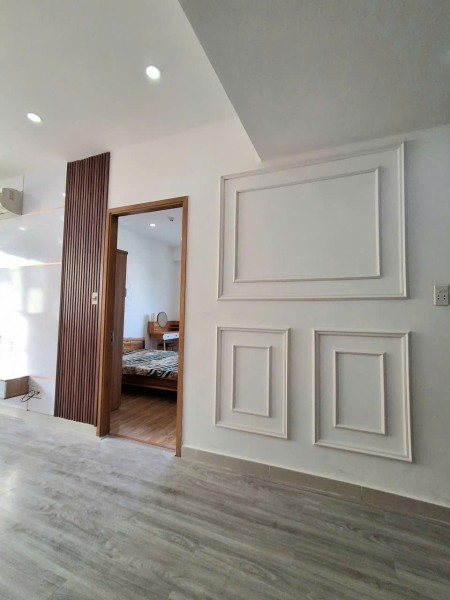 Chung cư Carillon 3, Hoàng Hoa Thám, TB: 65m2, 2p ngủ, nội thất, 12triệu