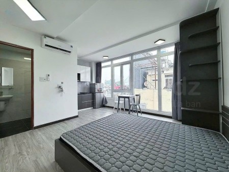 Cho thuê căn hộ Bình Thạnh_Studio 35m2_Cửa sổ trời_Sát Đại Học UEF_Chợ Phan Văn Hân_Ngã Tư Hàng Xanh