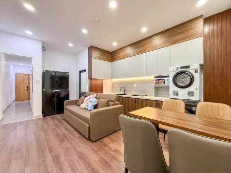 Căn hộ 2 phòng ngủ full nội thất sang trọng giữa trung tâm Tân Bình