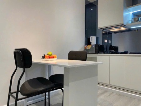 Cho thuê căn hộ Luxury - 30m2 - Ngay Landmark 81 - Cách Metro Tân Cảng 100m