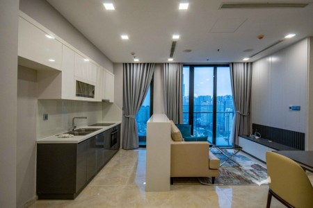 Cho thuê căn hộ 2 phòng ngủ - Diện tích 72m2 giá tốt tại Vinhomes Golden River Bason quận 1