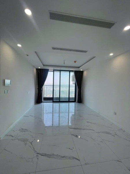 Cho thuê Căn 2 ngủ - Sunshine City - 80m2 - View Sông Hồng - Giá: 14tr/ tháng . LH: 0966470861