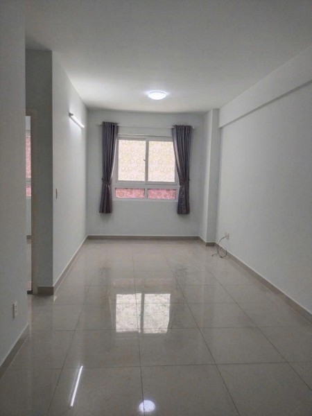 Thuê ngay căn 70m2 2pn 2wc có 2 máy lạnh rèm chỉ 9 triệu/ tháng ngay cầu nguyễn tri phương Quận 5