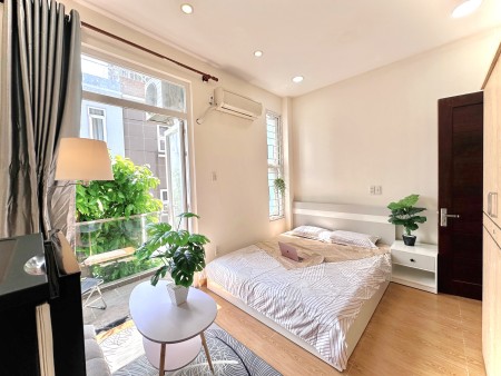 Căn Hộ Ban Công Full Nội Thất Siêu Xinh, Trống Sẵn