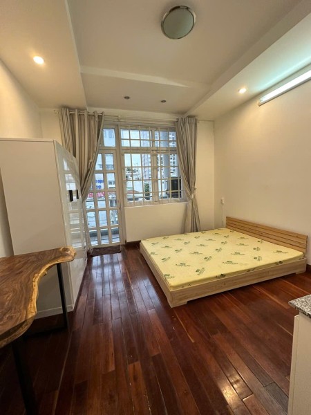 Trống sẵn căn Nguyễn Văn Thương, Bình Thạnh full nội thất gần ngã tư Hàng Xanh, ĐH Hutech