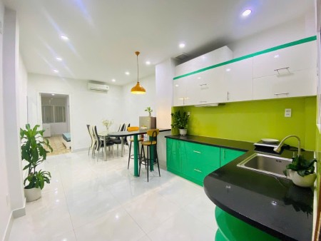 Căn hộ full nội thất rộng 55m2 ngay giữa trung tâm Tân Bình