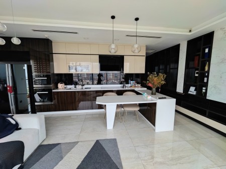 Nhà đẹp Đảo Kim Cương sắp trống - 2PN full nội thất giá chỉ 26 triệu/tháng. Liên hệ xem nhà 24/7