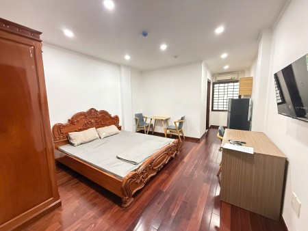 Căn studio full nội thất, máy giặt riêng ngay trung tâm quận 1.