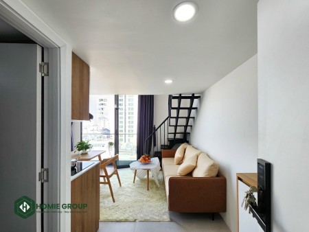 Duplex full nội thất ban công Q7 - gần UFM, TDTU, RMIT, Lotte, KCX