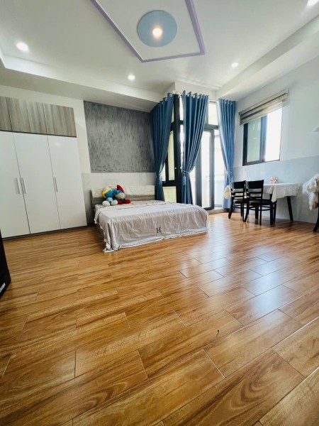 Cho thuê căn hộ Studio Ban công Q4 gần cầu Kênh Tẻ, ĐH Luật, ĐH Nguyễn Tất Thành, cầu Khánh Hội