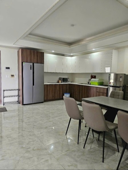 C/c Satra Eximland,Phan Đăng Lưu,Phú Nhuận: 130m2, 3p ngủ, 2wc, 22tr/th