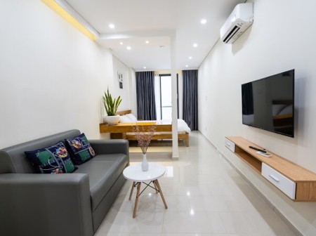 Căn hộ 1PN tách bếp ban công cho thuê Q1, ngay Pull Man gần Bùi Viện, Đề Thám, Cô Giang, ĐH Văn Lang