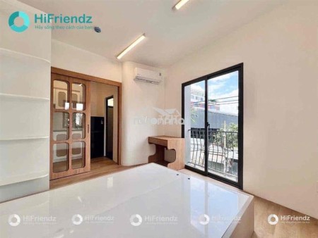 Cho thuê căn hộ 1 phòng ngủ tách bếp mới 100% ngay Cầu Sài Gòn thiết kế xinh xắn nhỏ gọn full