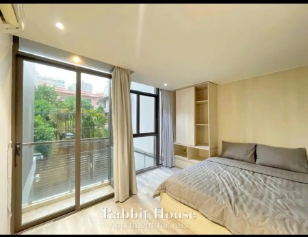 Cho thuê phòng đẹp có nhiều ánh sáng_tách bếp full nội thất gần sở thú trung tâm Sài Gòn