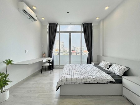 Hệ Thống Tòa nhà Nguyễn Hữu Cảnh Bình Thạnh Một Phòng Ngủ Tone Trắng Thoáng mát View Metro