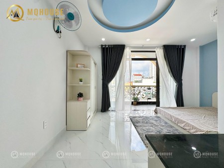 Căn hộ ban công full nội thất mới Tân Phú - Giáp Tân Bình, Q10, Q11