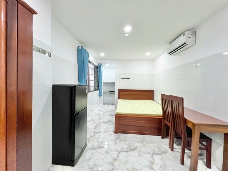 Studio cửa sổ lớn - gần ngay cầu chữ Y, cầu Nguyễn Văn Cừ, Parc Mall, chợ Rạch Ông, ..