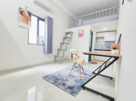 Phòng gác lửng Tân Bình gần Sân bay công viên Hoàng Văn Thụ giá tốt