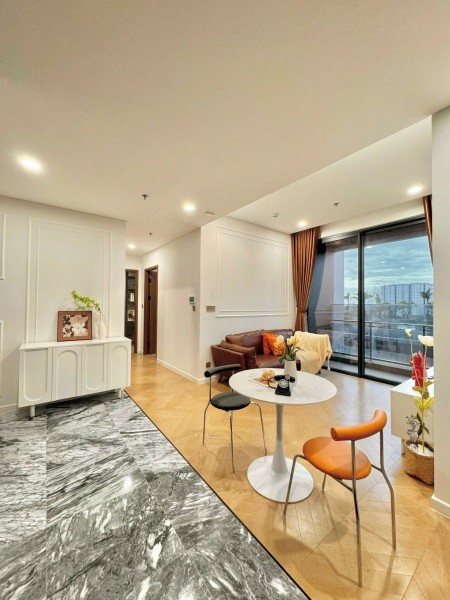 Lumiere RiverSide 2 Beds For Rent.