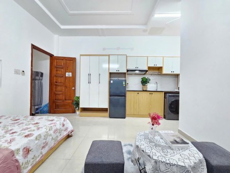 Cho thuê căn hộ Bình Thạnh, Studio full nội thất, 30m², ngay chợ Bà Chiểu, có giặt riêng