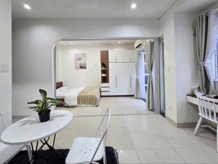 CHO THUÊ CĂN HỘ STUDIO RIÊNG BẾP GẦN ĐƯỜNG 3/2 FULL NỘI THẤT BAN CÔNG THOÁNG MÁT CÓ THỂ Ở LUÔN