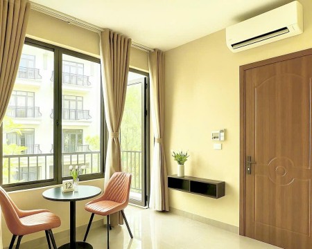 Cho thuê căn hộ ban công full nội thất mới 100% mặt tiền đường ngay ĐH Khoa Học Tự Nhiên, ĐH Sư Phạm