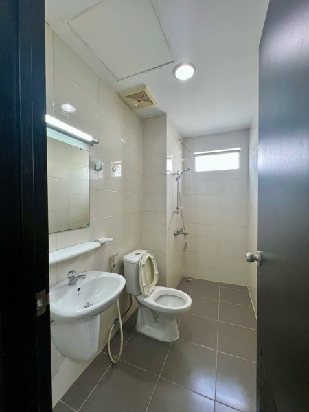 Chung cư Phú Thạnh,Tân Phú: 95m2, 3p ngủ giá 10tr/t