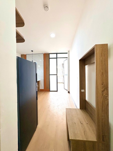 Cho thuê Căn hộ View Kính 1PN Máy giặt riêng Cửa sổ Thoáng Đào Duy Anh gần Sân bay tiện đi Q1, Q3