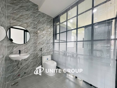 Cho thuê văn hộ dịch vụ + full nội thất mới ngay trung tâm Phú Nhuận