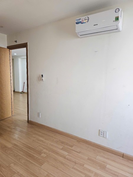 Cho thuê starlight, quận 6 nhà trống, 9tr/tháng có 2 máy lạnh, 3PN, nhà mới, ở liền