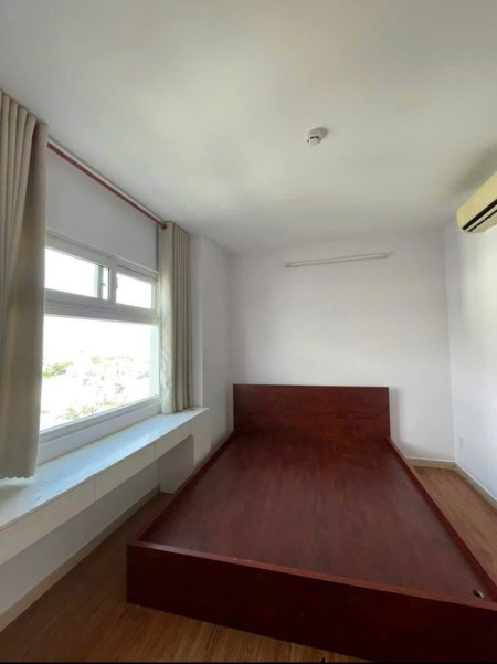 Chung cư Phú Thạnh, Nguyễn Sơn,TP: 110m2, 3PN, Nhà trống, 10tr5/th.