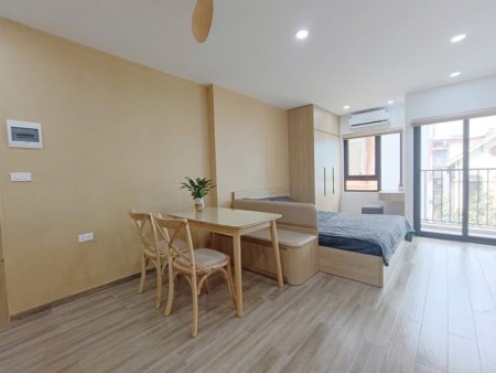 Cho thuê studio ban công gần sân bay – CV Hoàng Văn Thụ – Học viện Hàng không Quận Tân Bình.