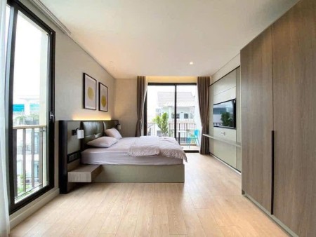 Studio ban công thoáng mát – gần sân bay Tân Sơn Nhất & Công viên Hoàng Văn Thụ