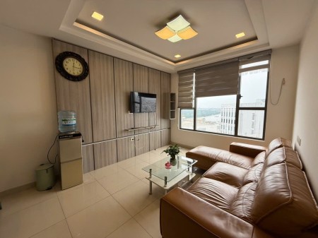 THUÊ CĂN HỘ TRESOR 3PN2WC 98M2 BAN CÔNG VIEW THOÁNG TẦNG CAO SÁT BẾN VÂN ĐỒN QUẬN 4,Q1 LH 0775924600