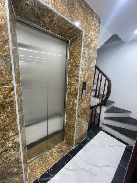 Cho thuê studio giá rẻ gần ĐH Thăng Long, cách 5 phút xe máy