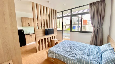 Căn hộ ban công, cửa sổ thoáng – Ngay Phan Xích Long, gần chợ Tân Định và Trần Quốc Toản, Quận 3