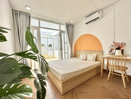 Studio - Ban Công - Phòng Giặt Riêng - Ở Liền