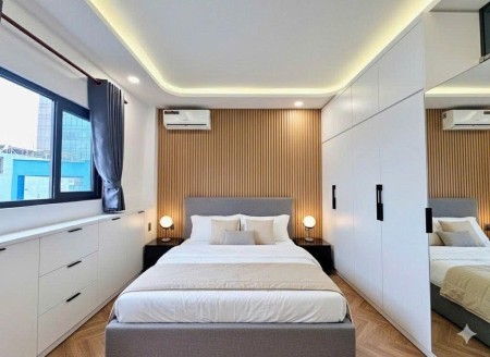 Khai trương căn hộ 1PN – Tone trắng be siêu sang – 40m² – Cửa sổ lớn tràn ánh sáng