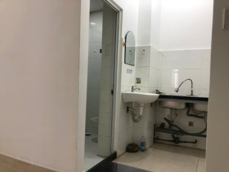 Chung cư Phan Xích Long, P7, PN: 60m2, 2p ngủ, máy lạnh, 9tr/th