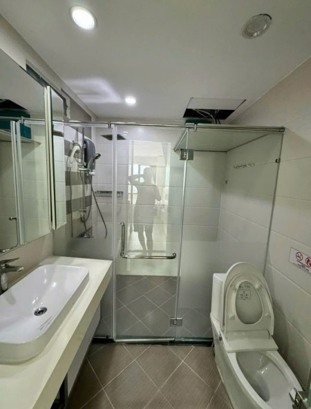 Chung cư Xigrand Court, Lý Thường Kiệt, Q10: 22Triệu, Nội thất, 3PN, 2WC.