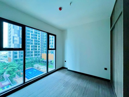 Cho thuê Delasol 2PN 2WC 75m2 tầng cao view nội khu yên tĩnh tại số 1 Tôn Thất Thuyết Quận 4