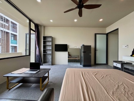 Căn Hộ Mới 100% - 45m2 - Ban Công Lớn - Gần Công Viên Gia Định - Sân Bay - Thang Máy - Full NT