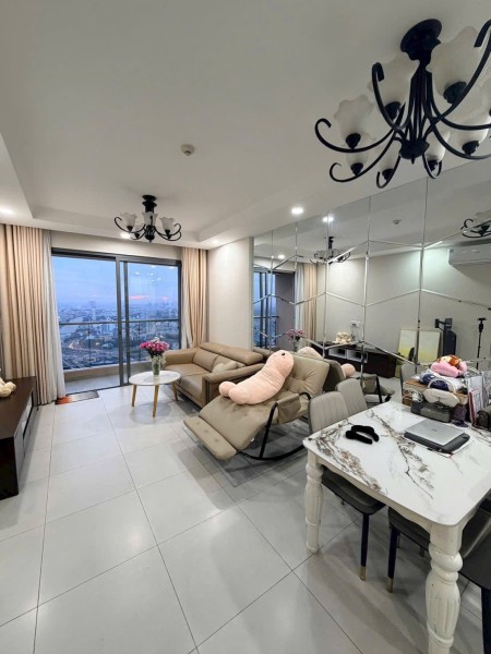 Cho thuê căn hộ 2PN2WC Gold View – View trực diện sông