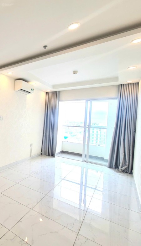 Cho thuê căn hộ Terra Yoyal – Lý Chính Thắng, Quận 3: 2 phòng ngủ, 2 vệ sinh, 72m²