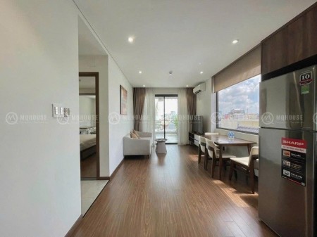 Cho thuê căn hộ 1pn full nội thất tiện nghi, có ban công cửa sổ lớn gần sân bay Tân Sơn Nhất