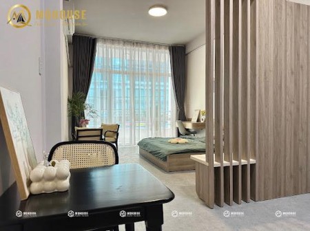 Cho thuê căn hộ tách bếp – Ban công – View full kính ngay Công Viên Hoàng Văn Thụ, Vòng Xoay Lăng Ch